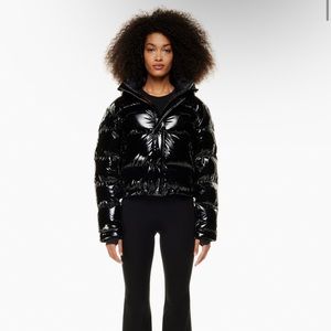 New With Tags Aritzia The Super Puff Shorty Black Cropped Puffer Coat Small